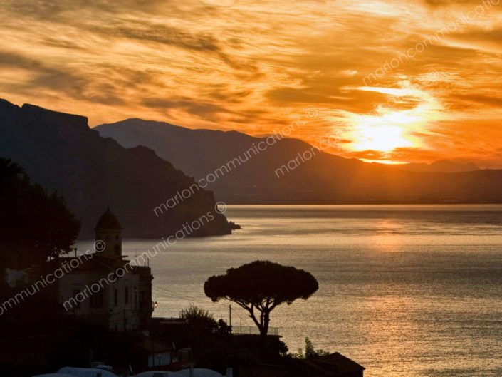 sunrise landscape in amalfi coast marlon losurdo pictures